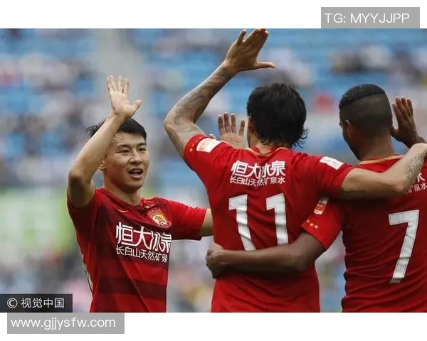 恒大迎战北京北控争夺中超积分榜关键战役的胜利与荣耀