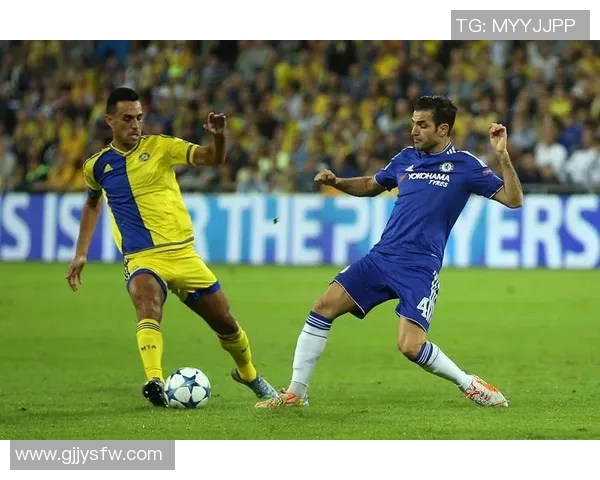 河床与小保加的较量谁能在足球场上笑到最后